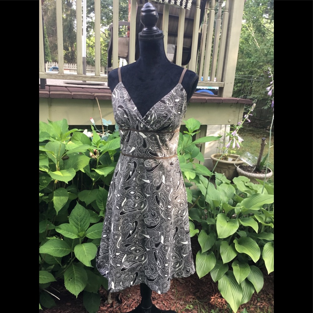 Loft brown vintage classic paisley dress petite